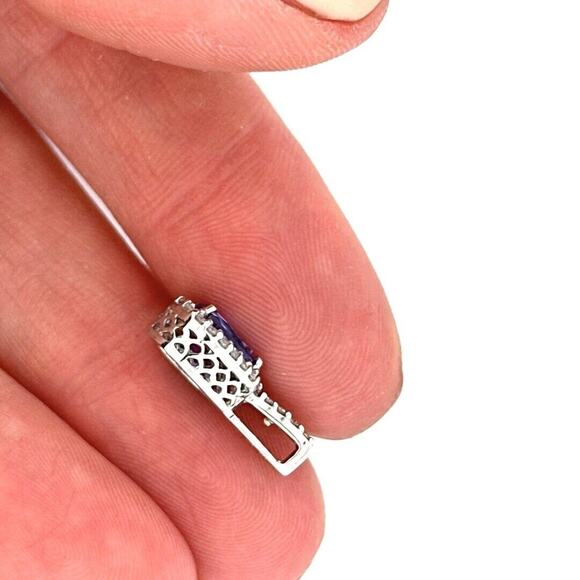 14k White Gold Diamonds And Tanzanite Pear Shape Pendant - Picture 4 of 7
